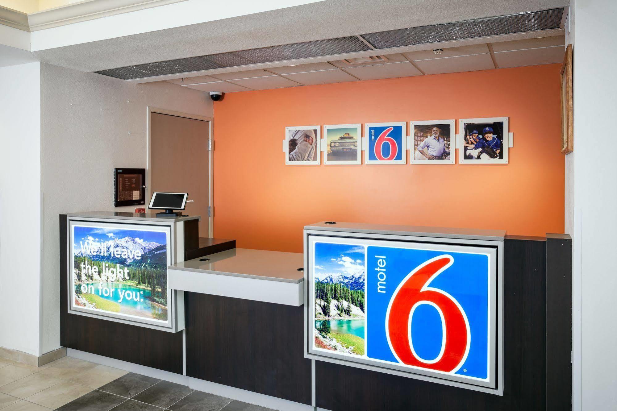 Motel 6-Anchorage, Ak - Midtown Dış mekan fotoğraf